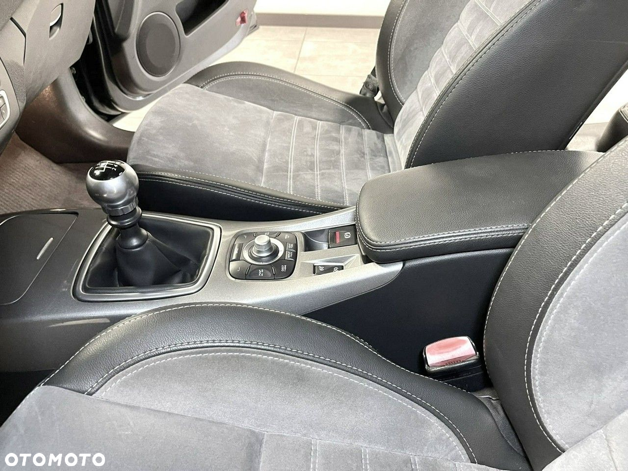 Renault Laguna - 25