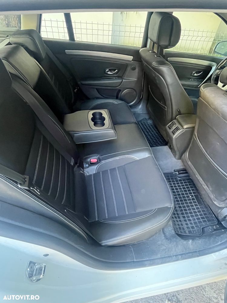 Renault Laguna 2.0dCi BOSE - 6