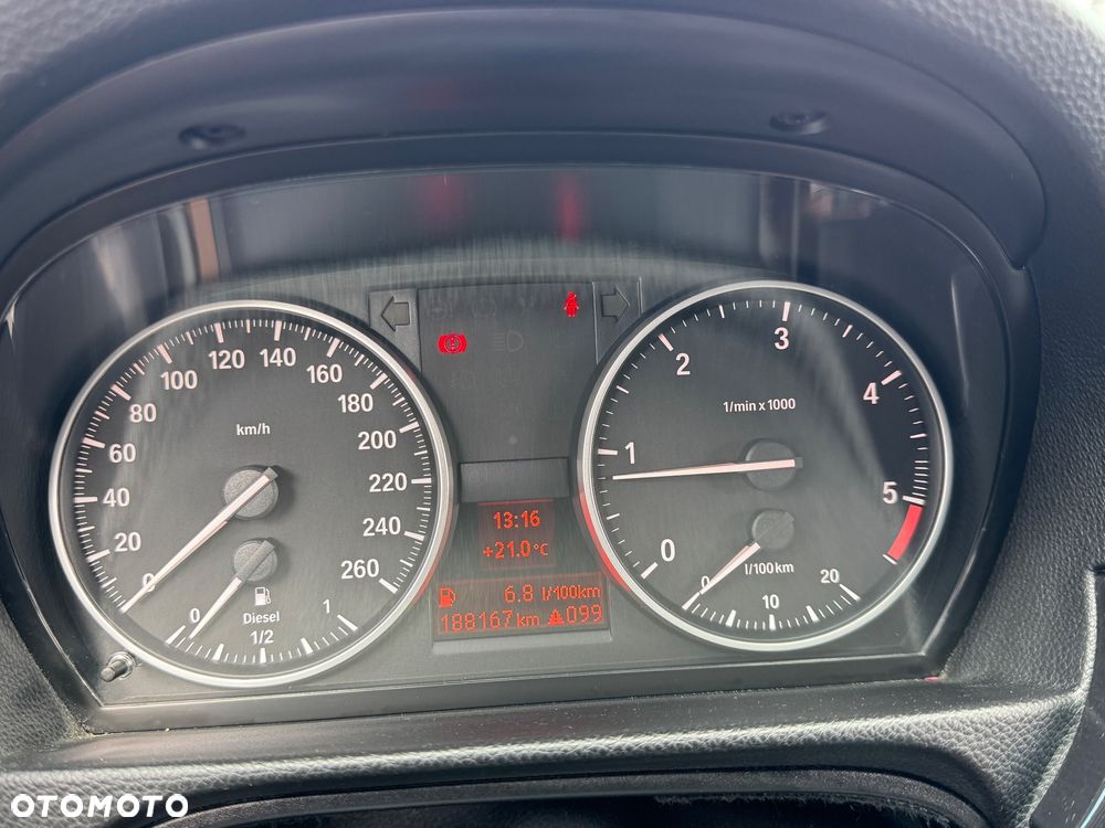 BMW Seria 3 - 33