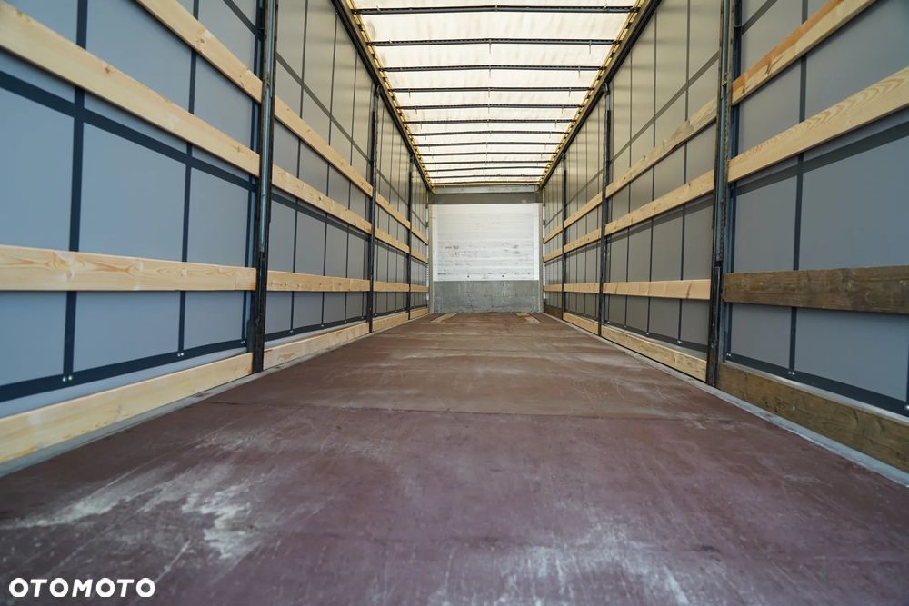 Schmitz Cargobull FIRANKA / STANDARD / 2 OSIE PODNOSZONE  / - 15