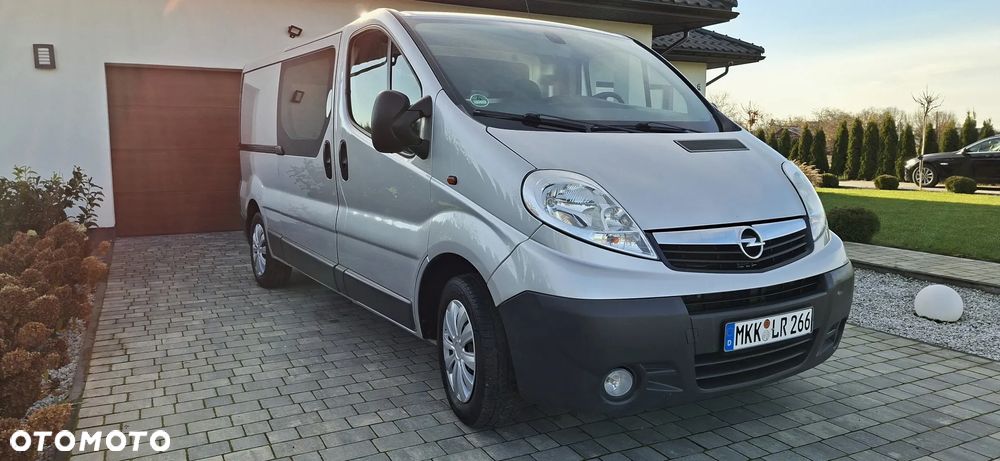 Opel vivaro - 7