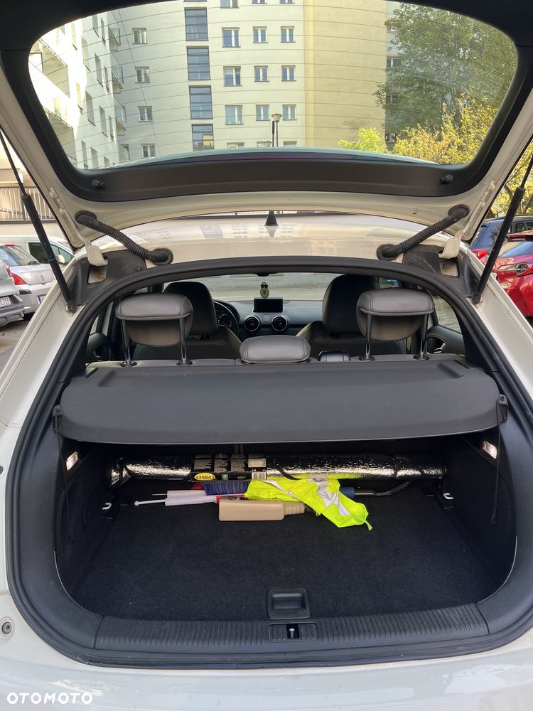 Audi A1 ver-1-4-tfsi-ambition-s-tronic - 11