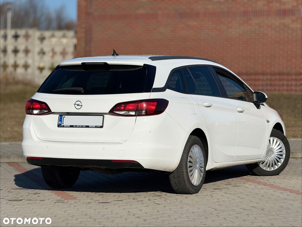 Opel Astra 1.6 D (CDTI) Start/Stop Innovation - 4