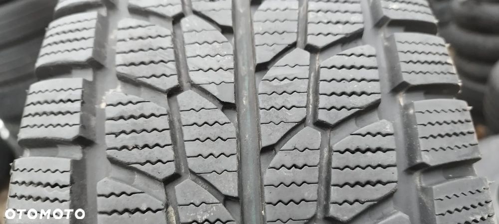 225/70/15c falken eurowinter hs437 - 1