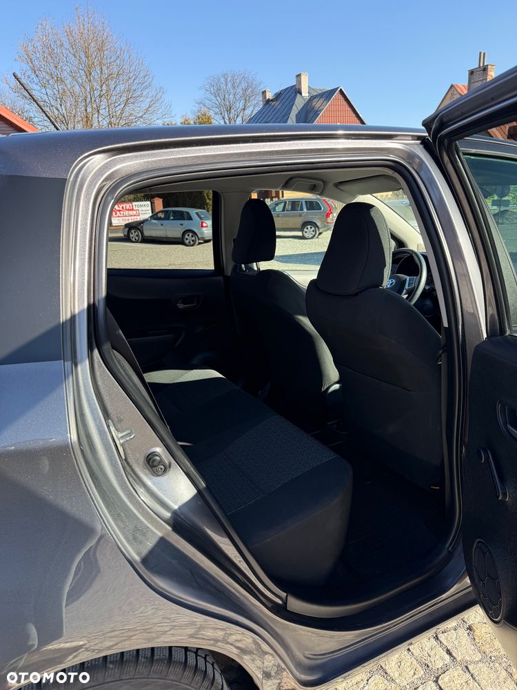 Toyota Yaris 1.33 VVT-i Edition-S - 18
