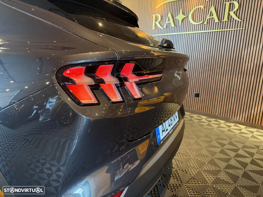 Ford Mustang Mach-E 98.7 kWh Premium - 15