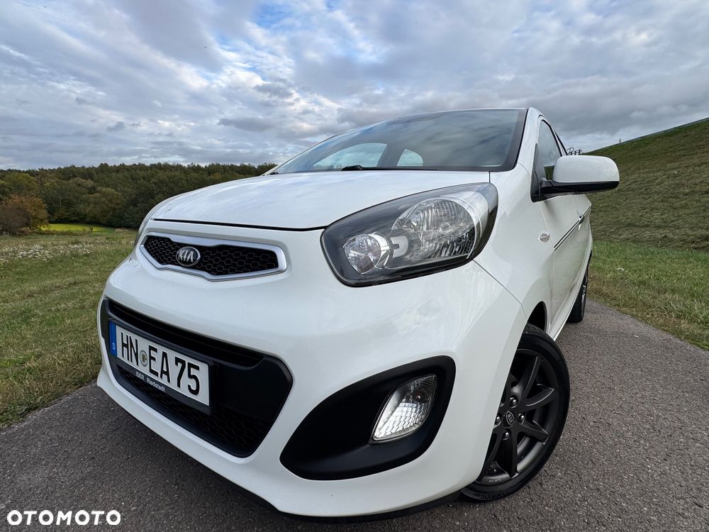 Kia Picanto 1.0 Fifa World Cup Edition - 19