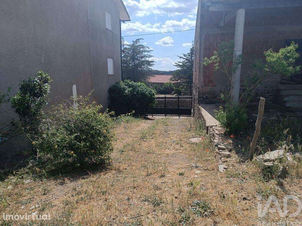 Moradia isolada T6 em Remondes e Soutelo de 301,42 m2 - Grande imagem: 3/24