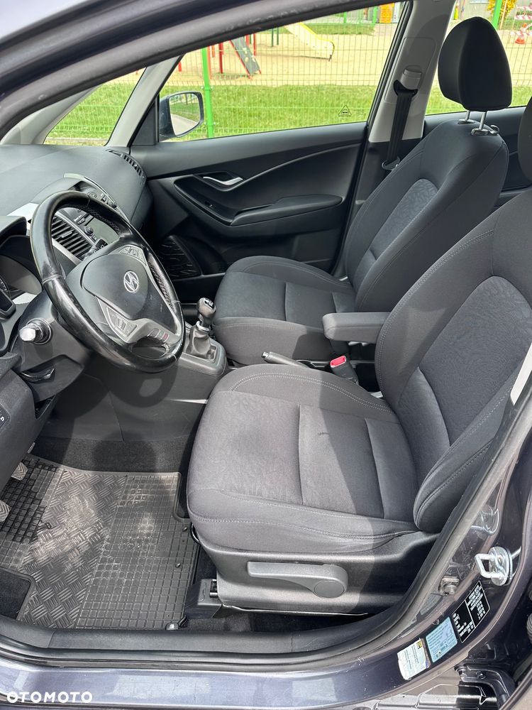 Hyundai ix20 1.6 Premium blue - 20