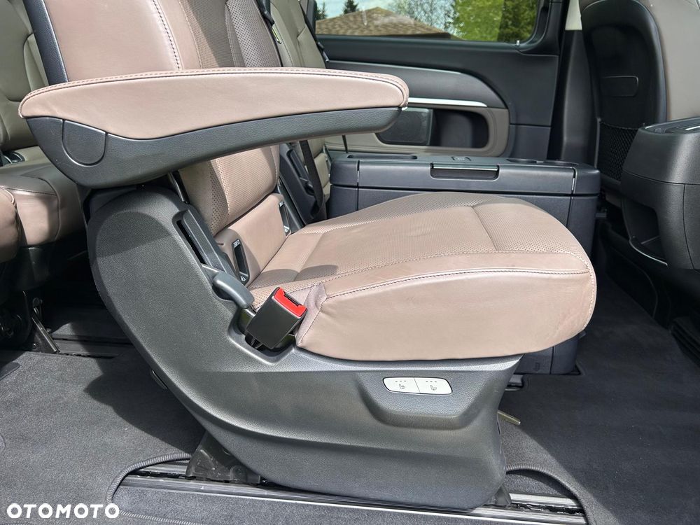 Mercedes-Benz Klasa V 300 d 4-Matic Exclusive 9G-Tronic (d³ugi) - 20