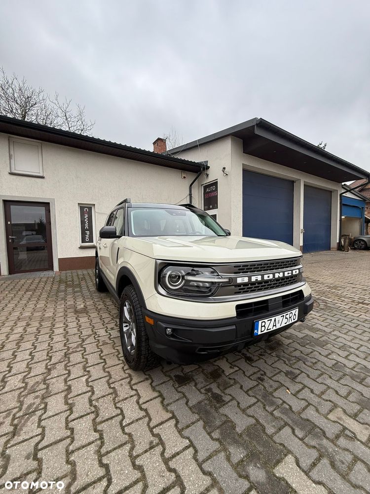Ford Bronco - 20