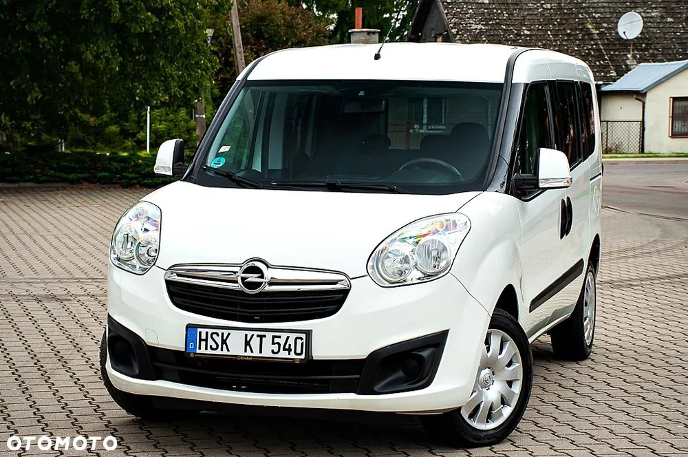Opel Combo 1.4 Cosmo Eu6 - 17