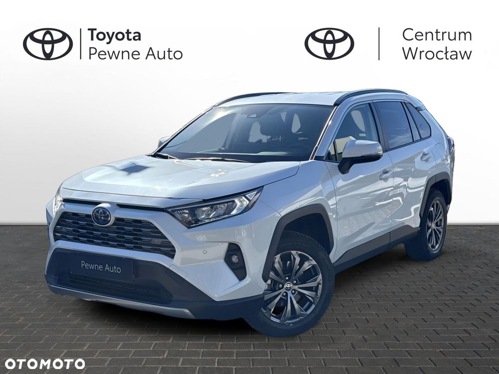 Toyota RAV4 - 1