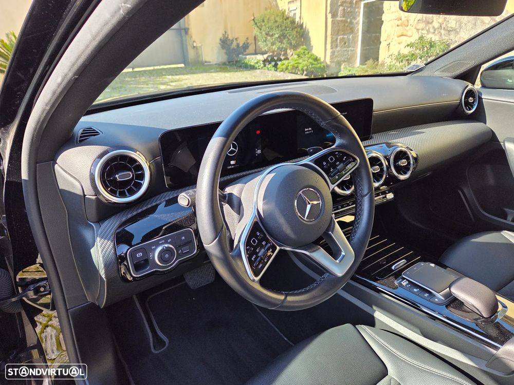 Mercedes-Benz A 250 Limousine e Style Plus - 11