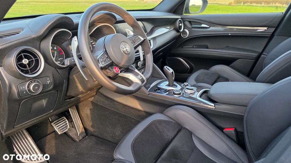 Alfa Romeo Stelvio - 23