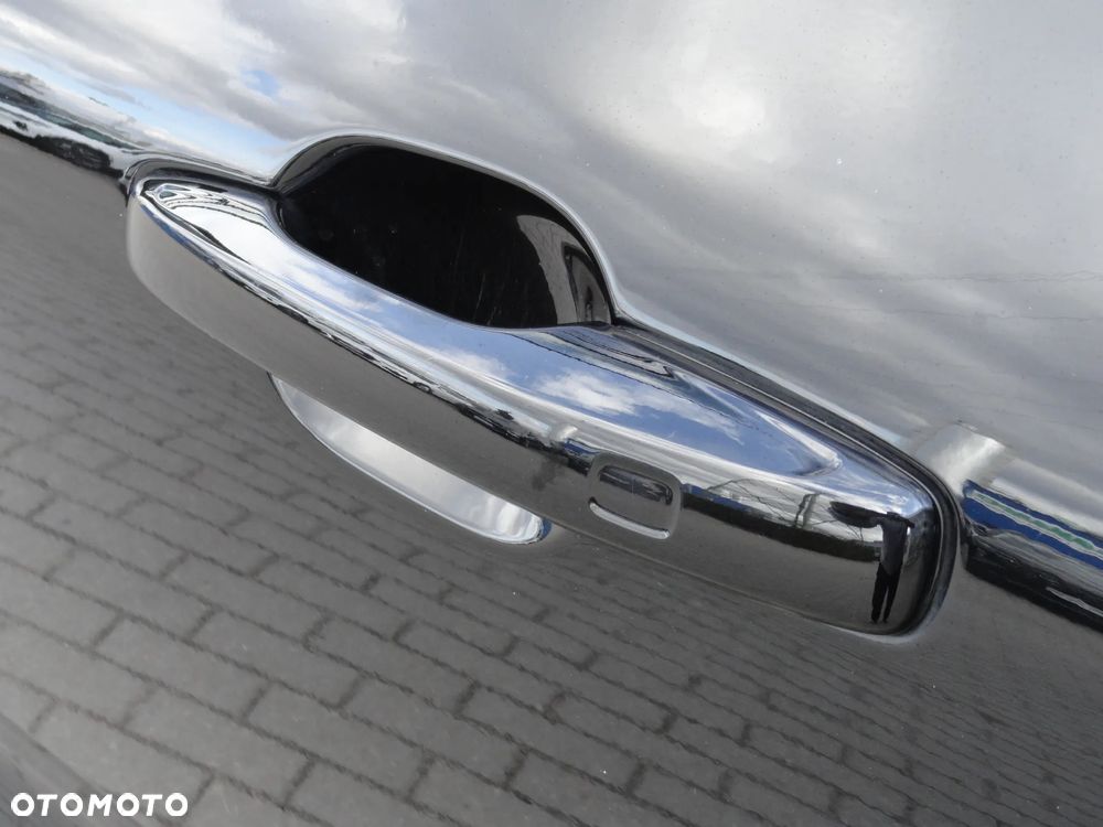 Volvo XC 60 B4 D Geartronic RDesign - 23