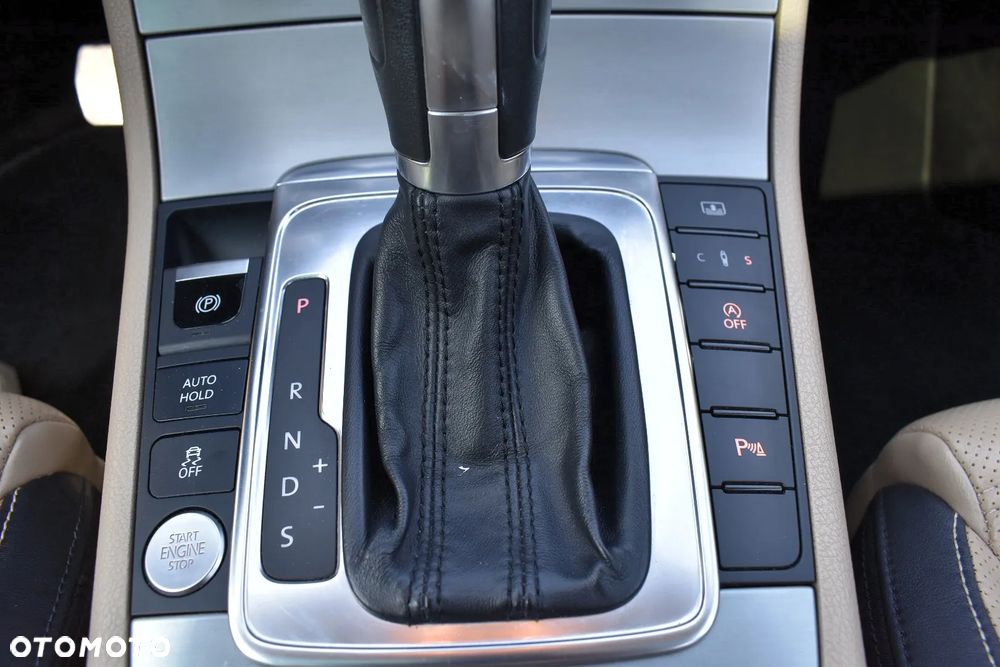 Volkswagen CC - 11