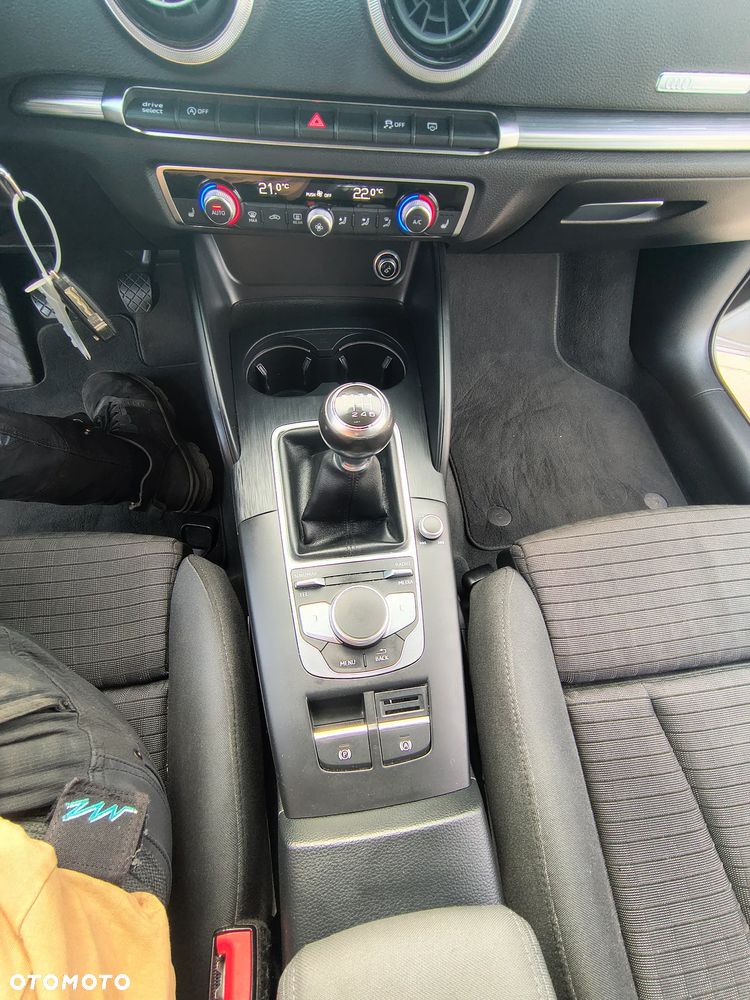 Audi A3 Limousine 1.5 TFSI cylinder on demand design - 16