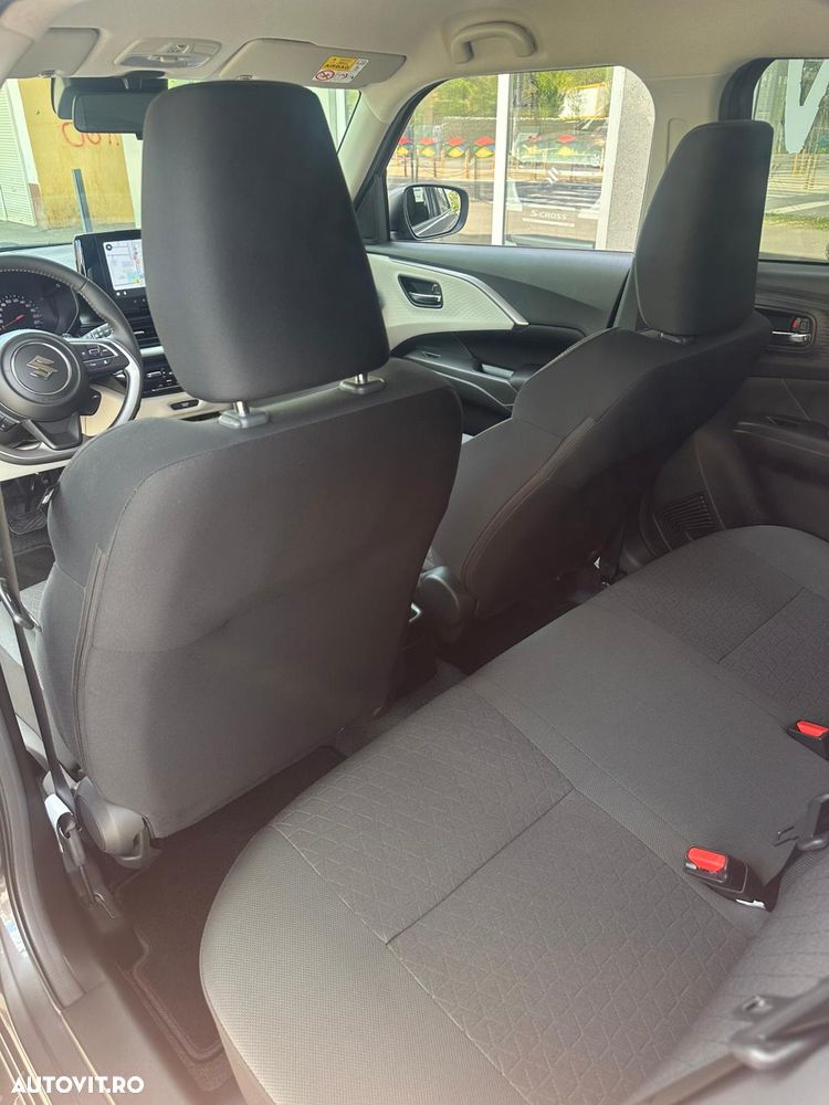 Suzuki Swift 1.2 CVT Spirit - 14