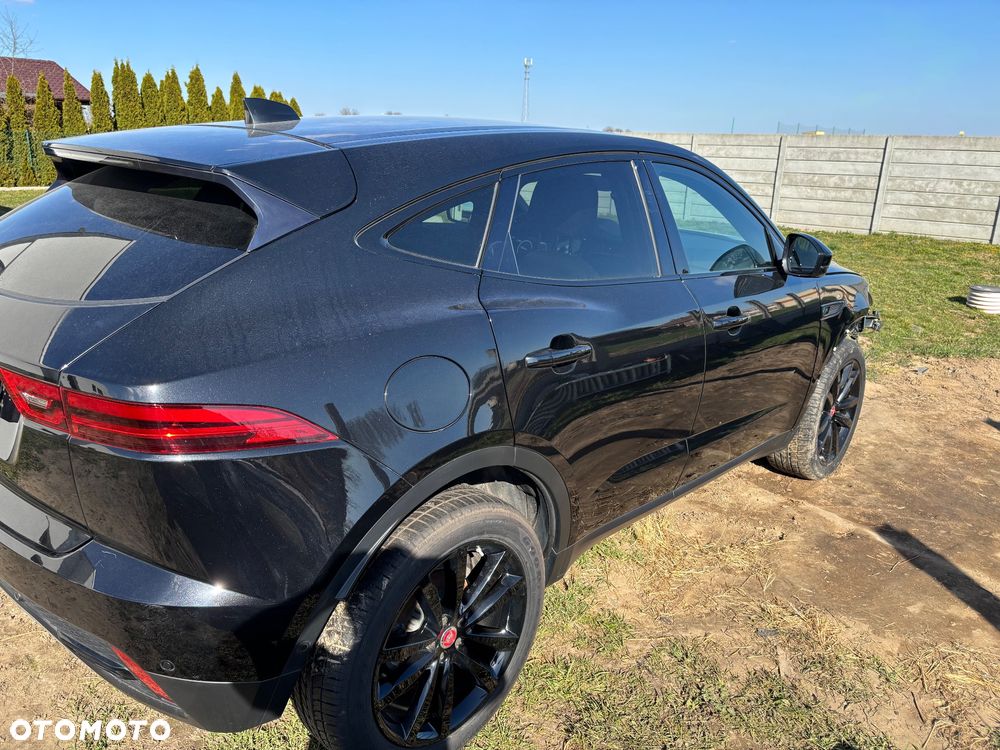 Jaguar E-Pace P160 R-Dynamic HSE - 10