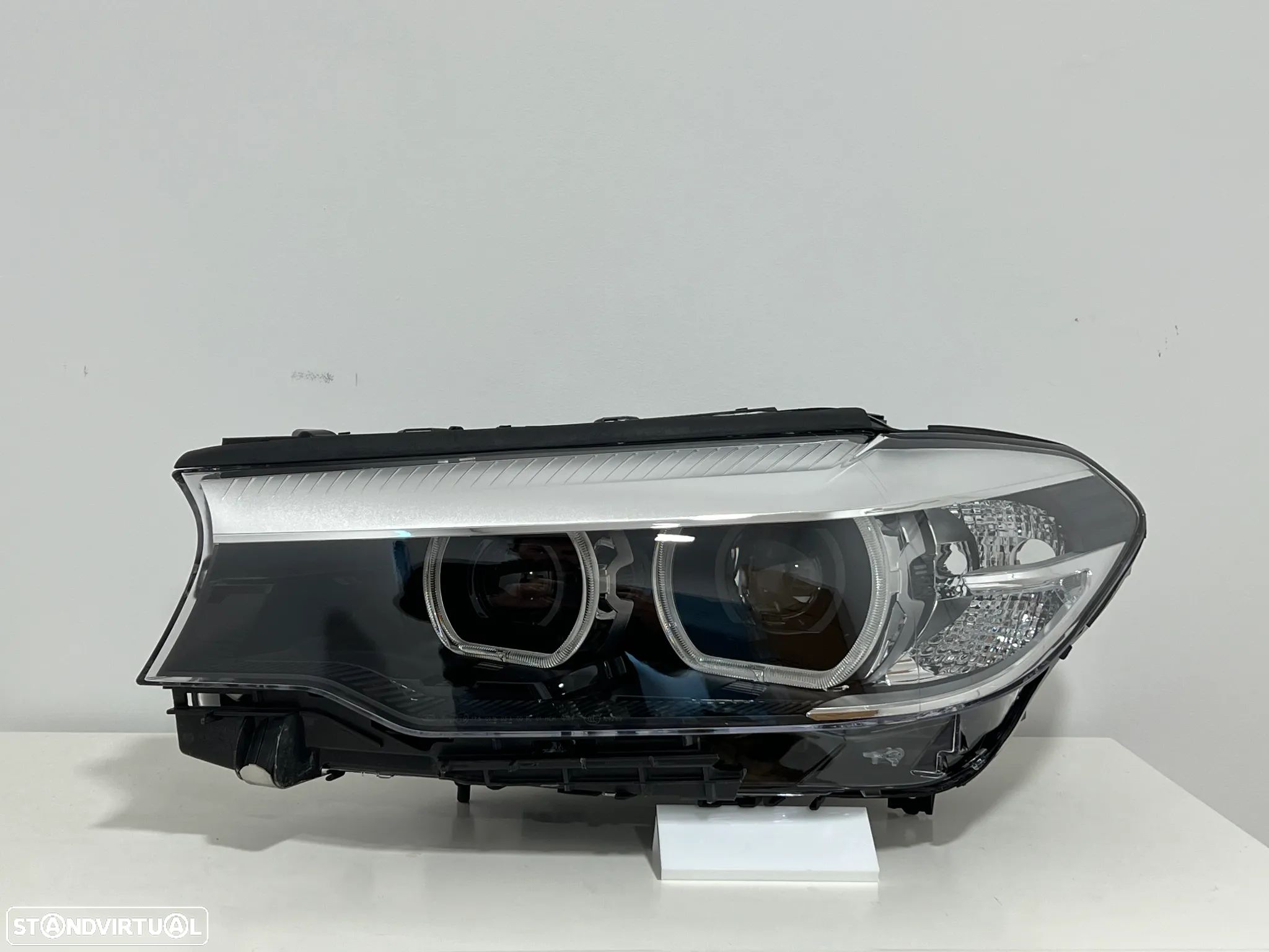 Farol Otica BMW Serie 5 G30/G31 Original Esquerdo - 1
