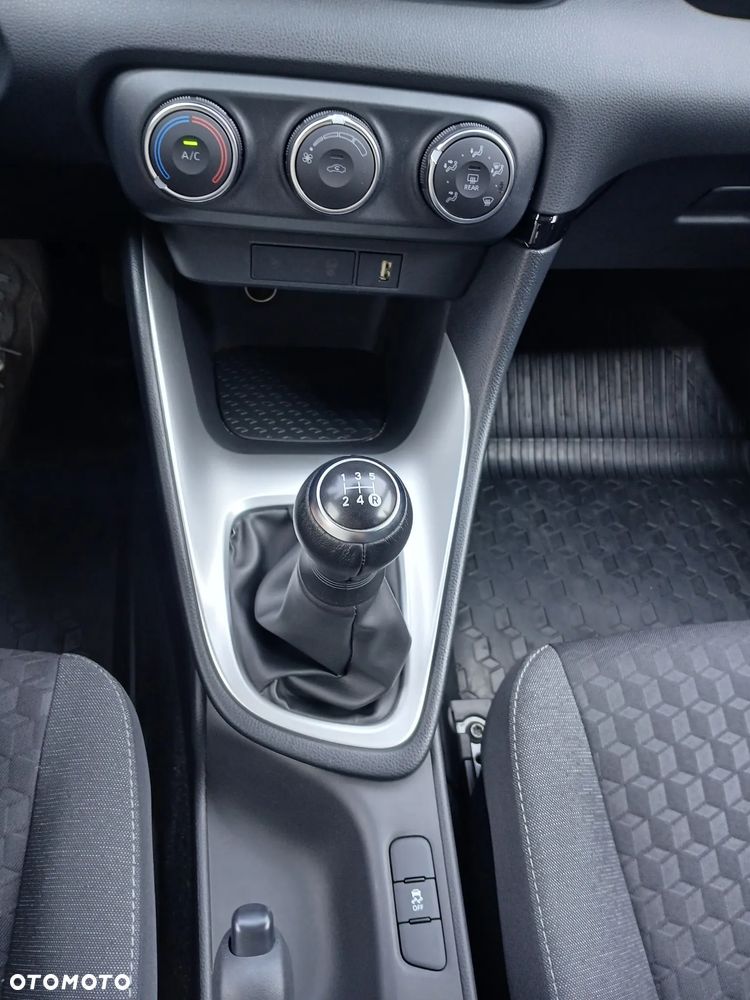 Toyota Yaris 1.0 Comfort - 22