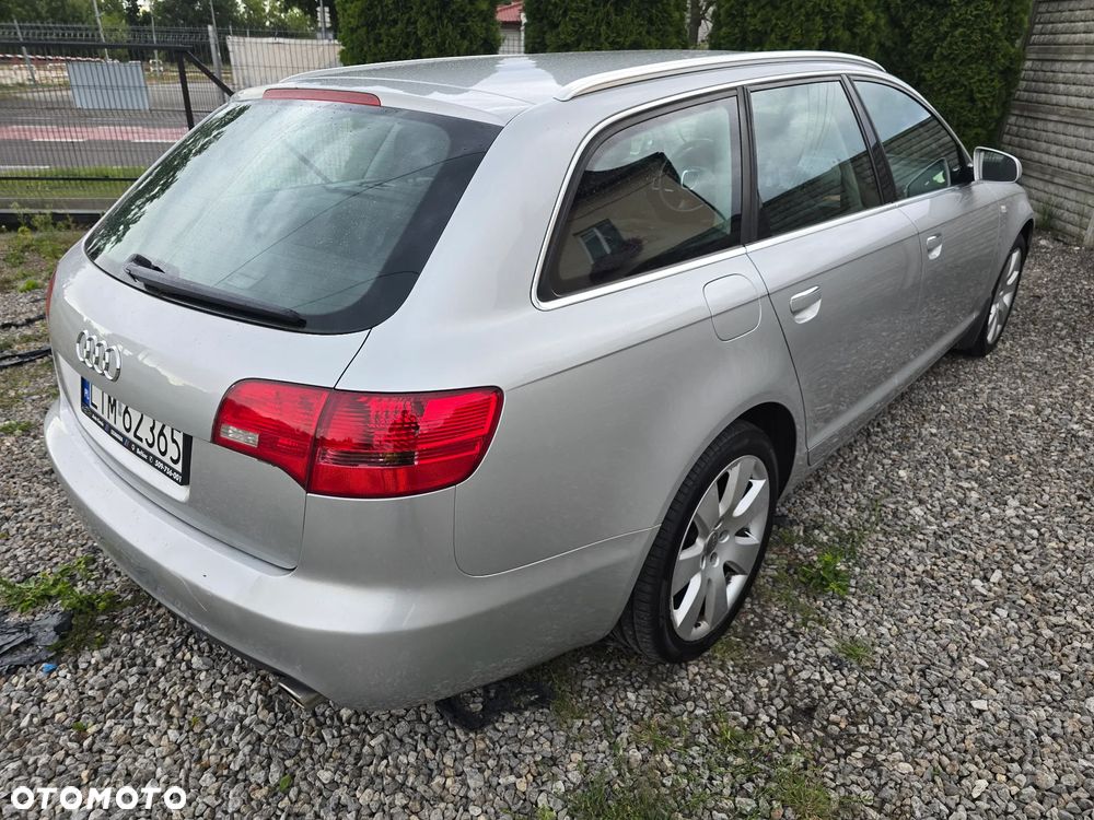 Audi A6 Avant 2.4 - 23