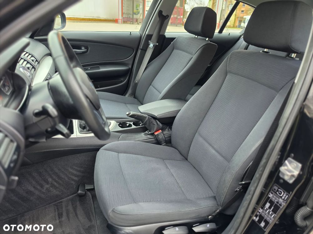 BMW Seria 1 116i Edition Sport - 17