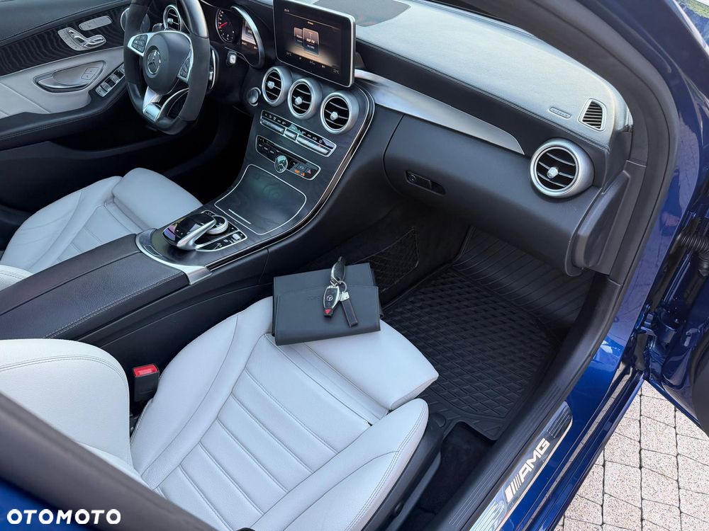 Mercedes-Benz Klasa C AMG 43 4Matic 9G-TRONIC - 18