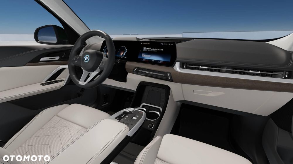 BMW iX1 eDrive20 66.5kWh xLine - 8