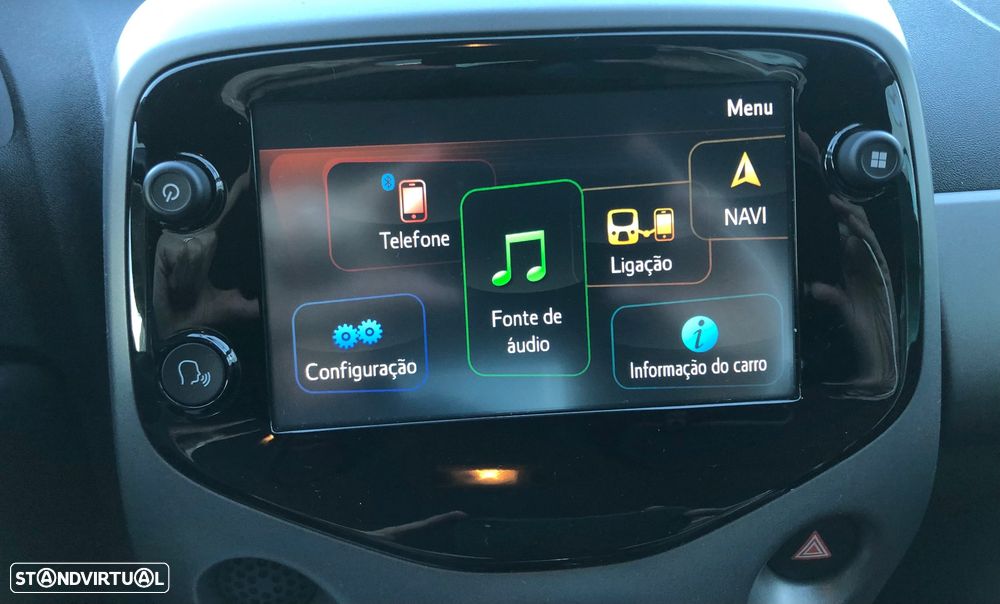 Toyota Aygo 1.0 X-Play Plus MM - 21