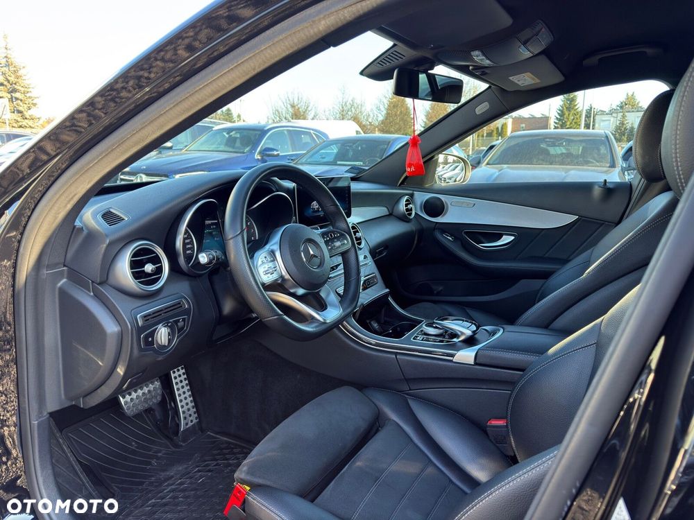 Mercedes-Benz Klasa C 200 4MATIC 9G-TRONIC - 13