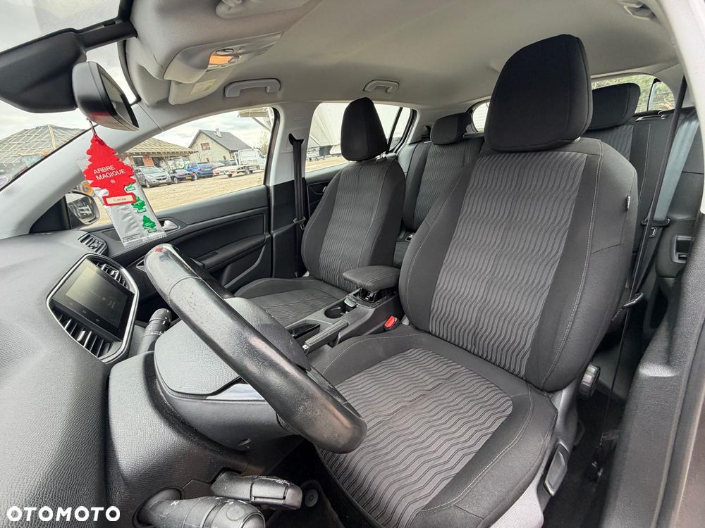 Peugeot 308 PureTech 82 Active - 10