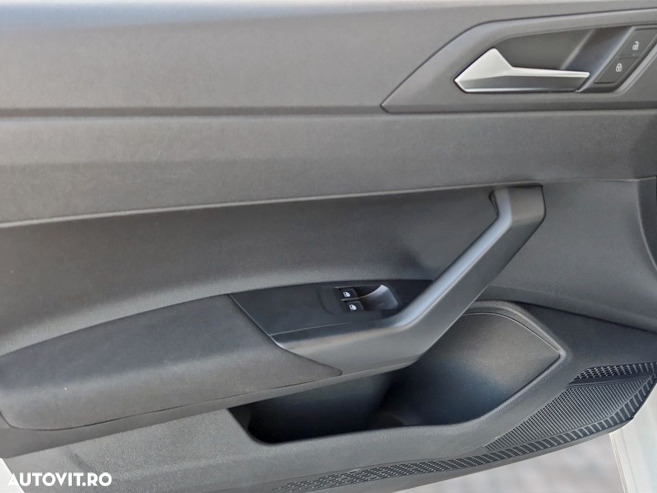 Volkswagen Polo - 16