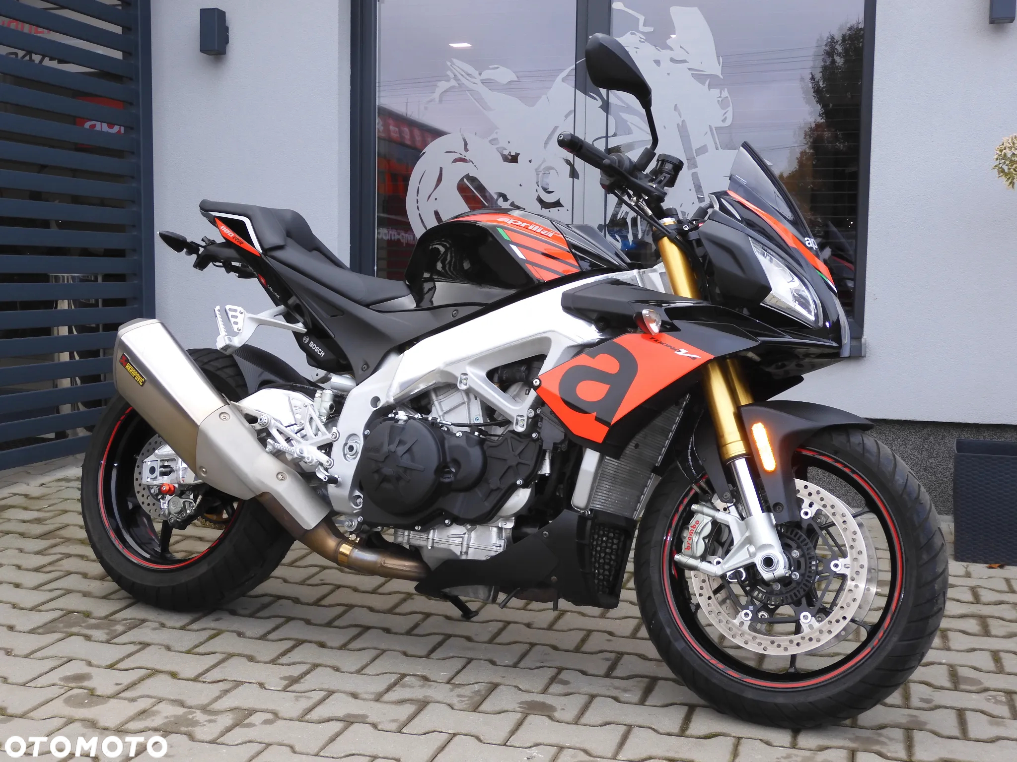 Aprilia Tuono - 13