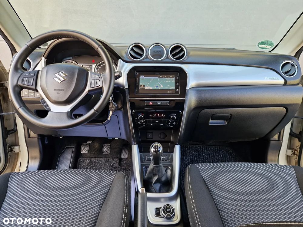 Suzuki Vitara 1.6 (4x4) Allgrip Comfort+ - 17