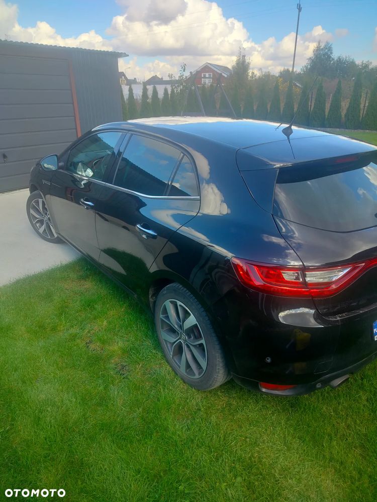 Renault Megane 1.2 Energy TCe Bose - 10