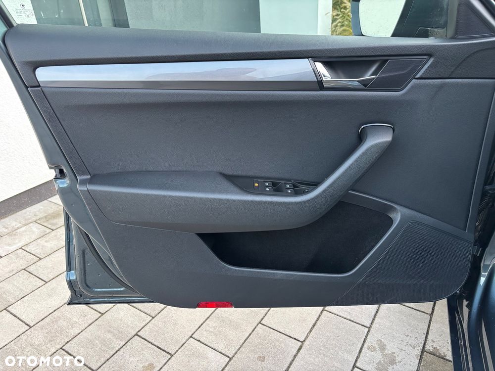 Skoda Superb 1.5 TSI Ambition DSG - 15