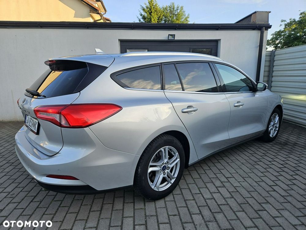 Ford Focus 1.0 EcoBoost Titanium ASS - 16