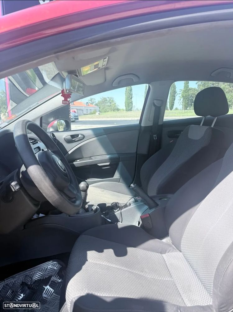 SEAT Leon 1.9 TDi Reference - 8