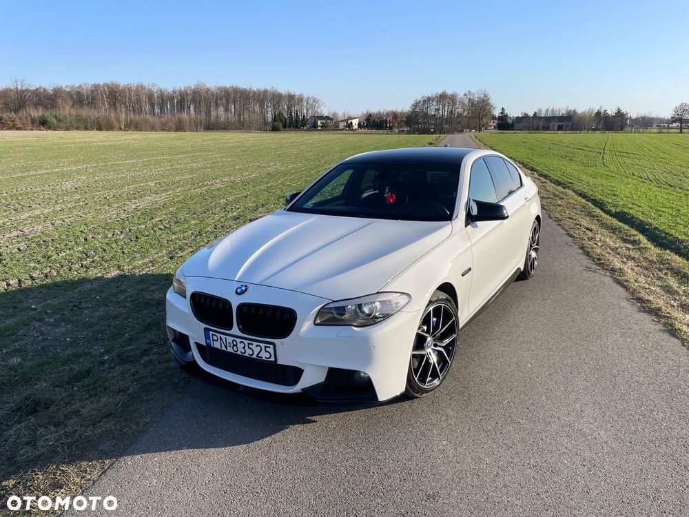 BMW Seria 5 525d xDrive Sport-Aut - 1