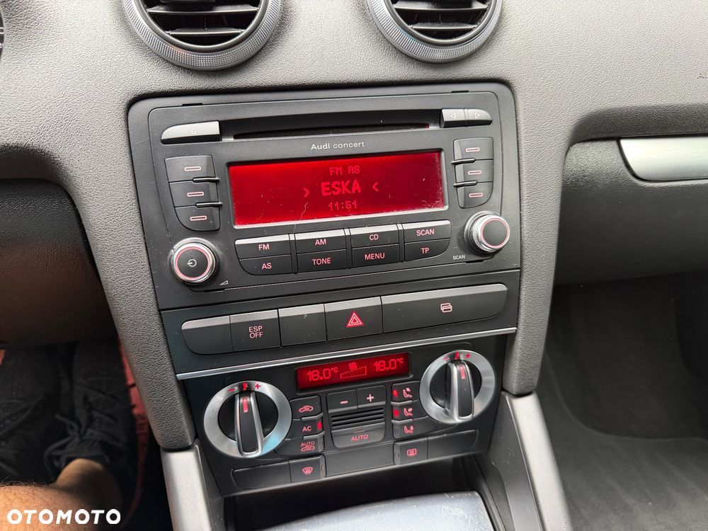 Audi A3 Sportback 1.6 Ambition - 17