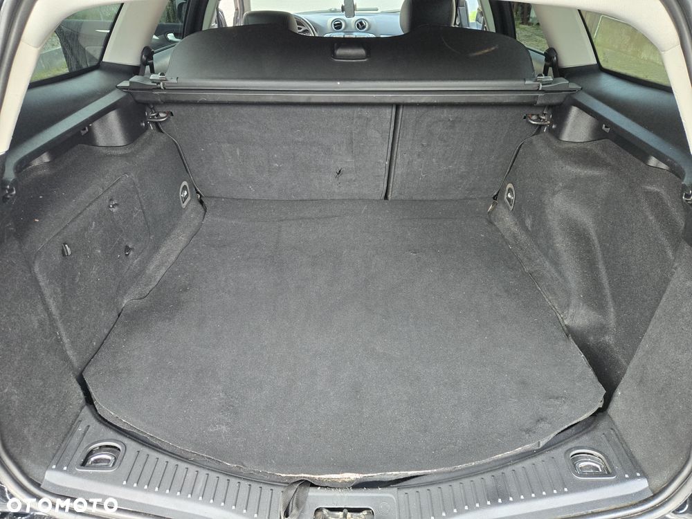 Ford Mondeo 1.8 TDCi Titanium - 16