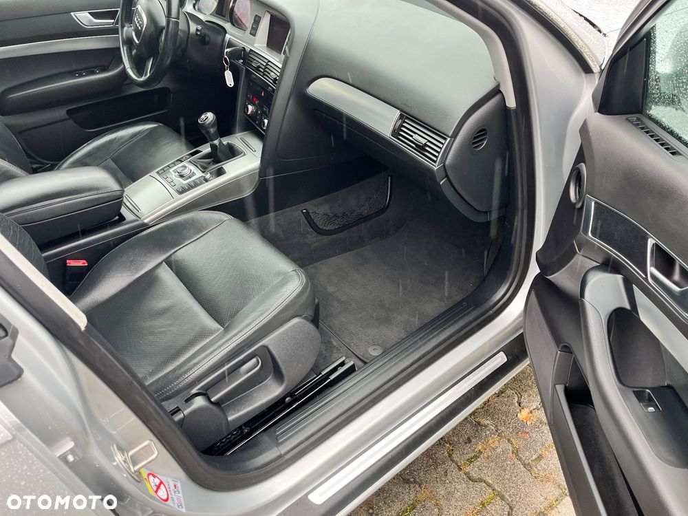Audi A6 Limousine 2.4 - 6