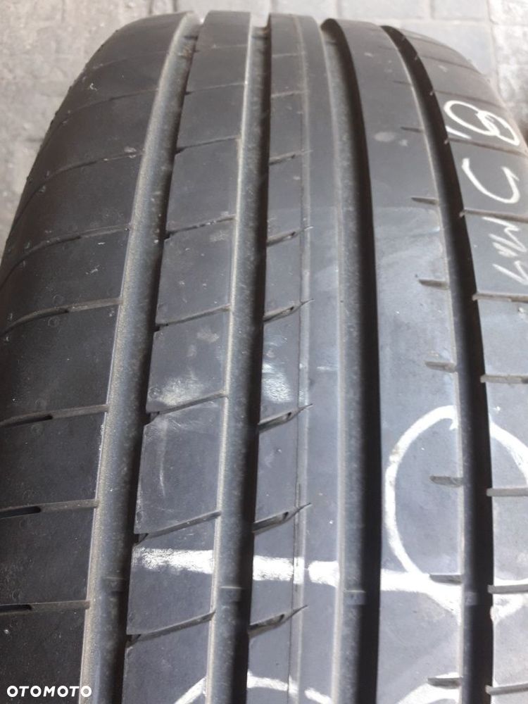 GOODYEAR 235/60R18 103W , pojedyńcza opona letnia. - 2