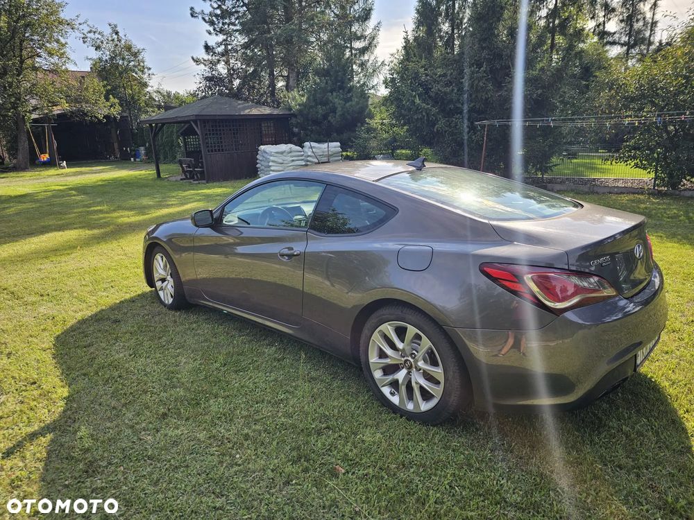 Hyundai Genesis Coupe 2.0 T Automatik - 15
