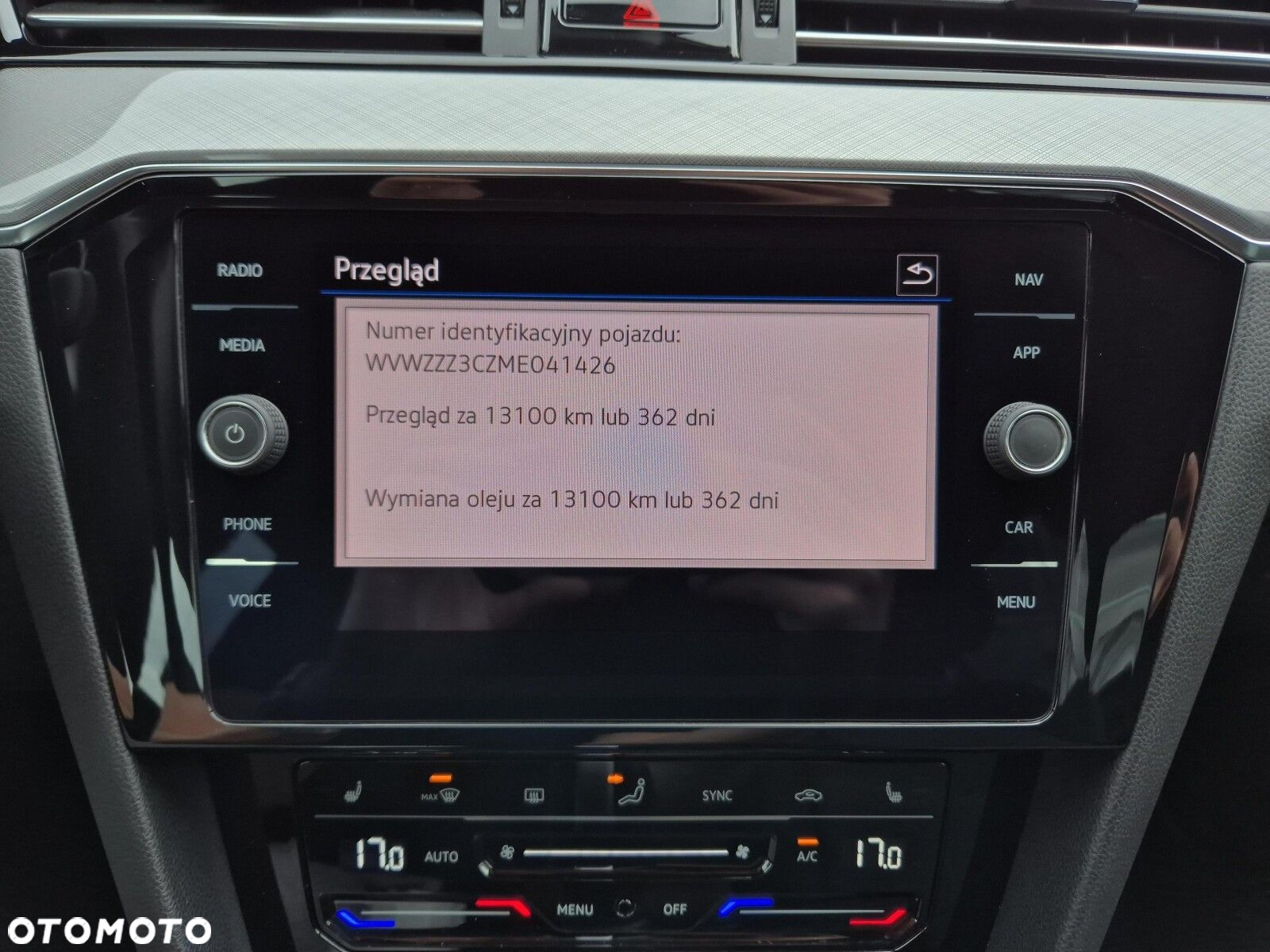 Volkswagen Passat 2.0 TDI Business DSG - 29