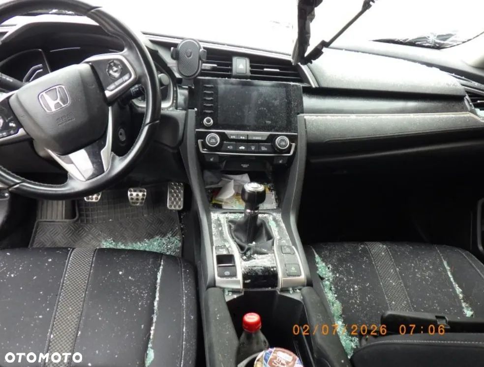 Honda Civic 1.5 i-VTEC Turbo Comfort - 11