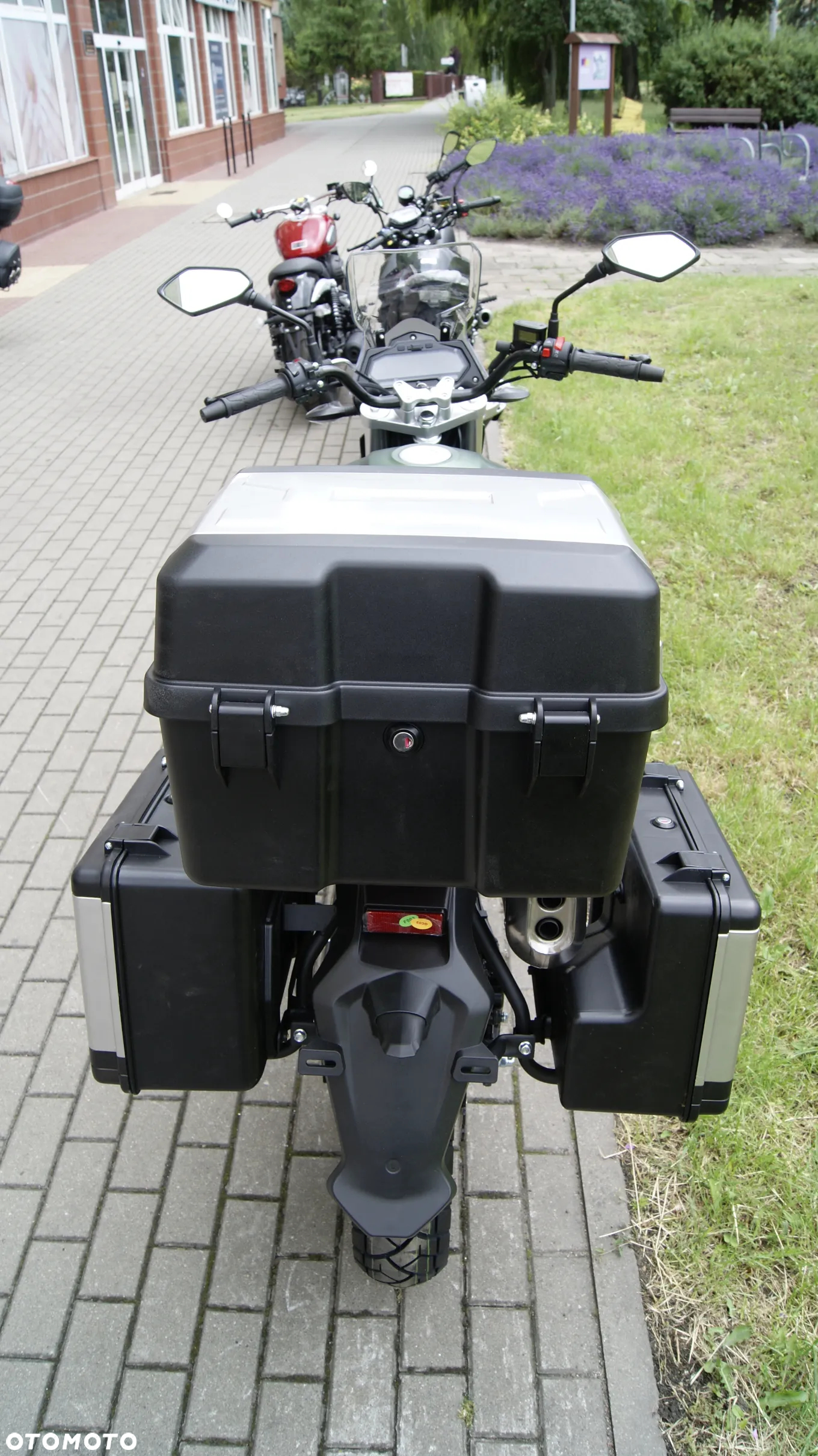 Junak RX One - 4
