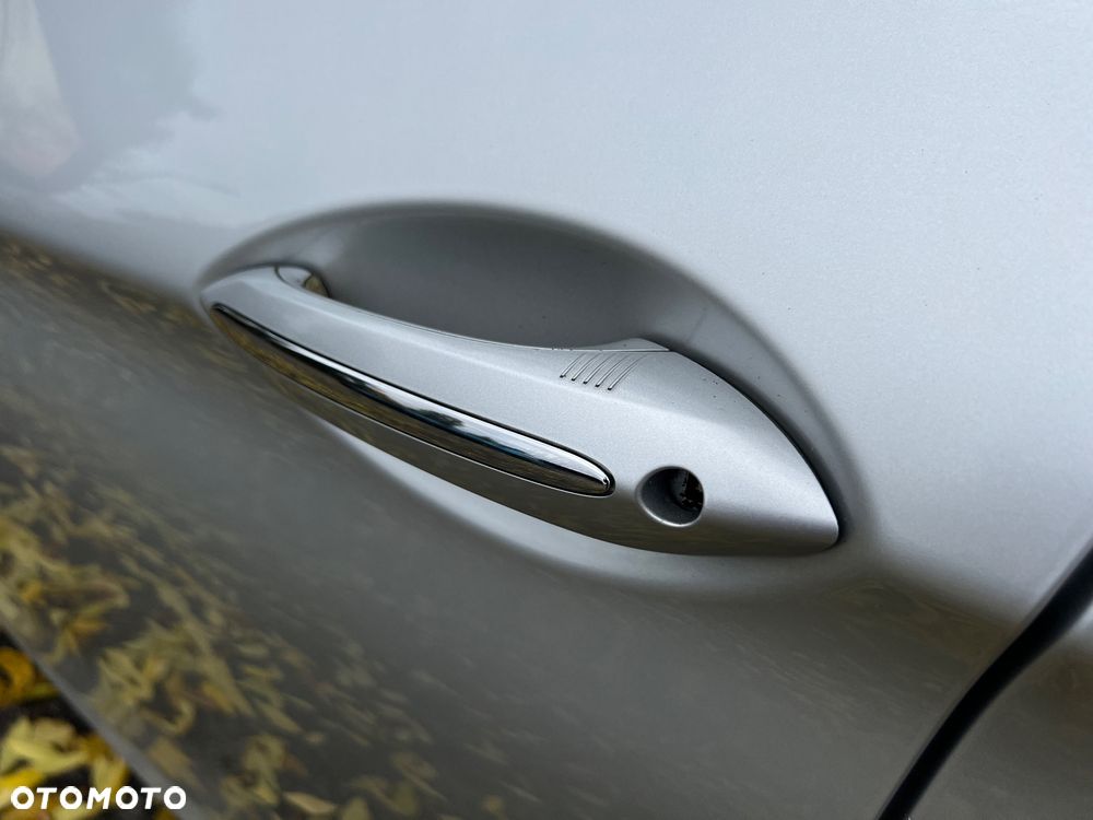 BMW Seria 5 535i xDrive - 25